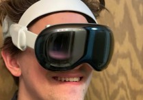 Apple 可能會減輕 Vision Pro 2 的重量和成本